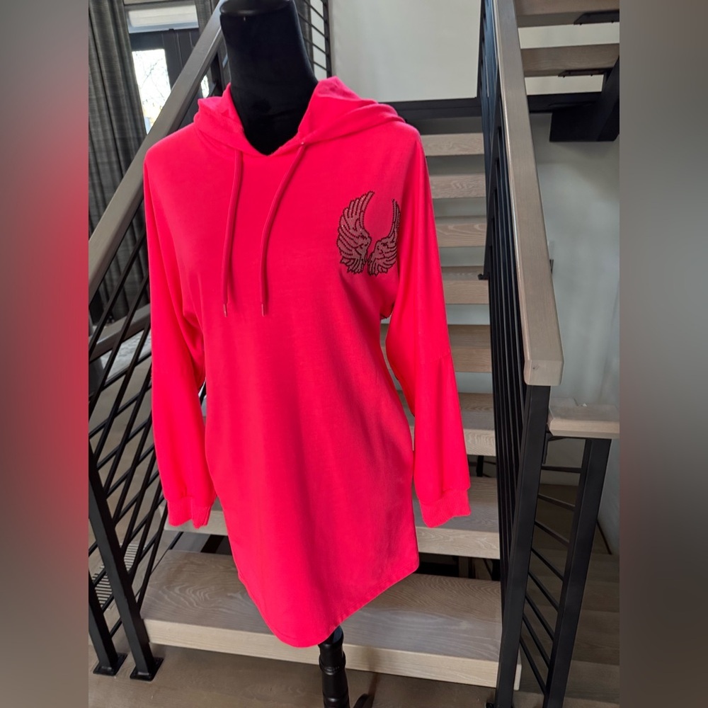 New Hot Pink Hoodie Dress with pockets and Wing Design - Picture 4 of 13